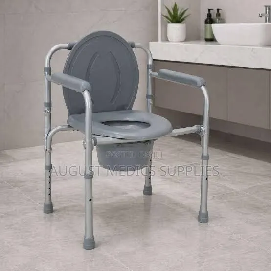 Commode Seat · Photo 1