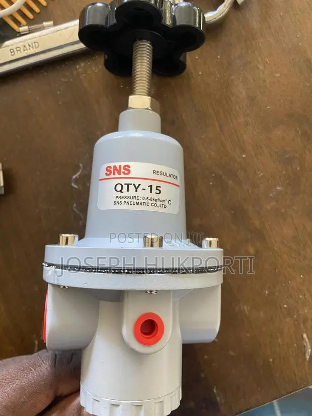 Gas Regulator Half Inch · Photo 1