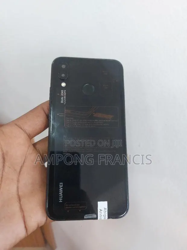 Huawei P20 Lite 128 GB Black · Photo 1