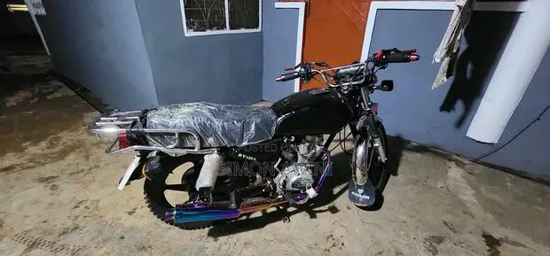 Royal RY125 2019 Black · Photo 1