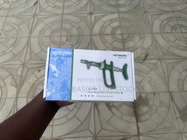 Automatic Vaccination Syringe 2ml - Tube Feeding · Photo 1