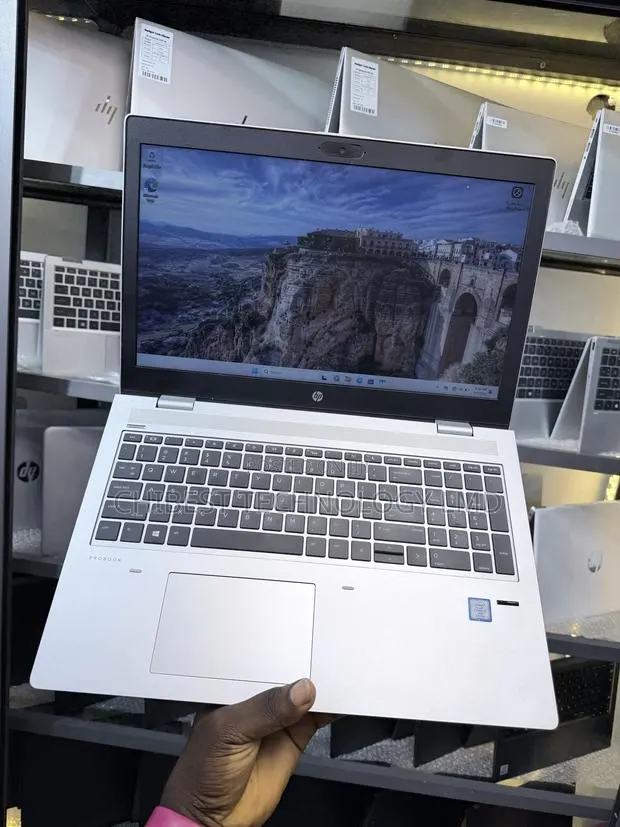 Laptop HP ProBook 650 G4 8GB Intel Core i7 SSD 256GB · Photo 1