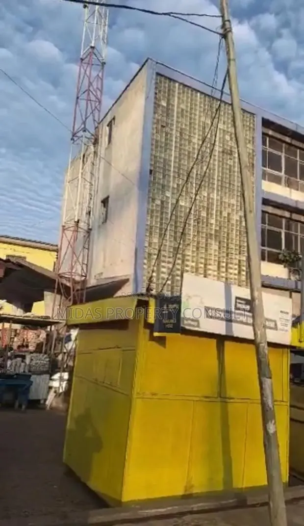Adabraka 0.27 Acres Land for J.V Modern Offices · Photo 3
