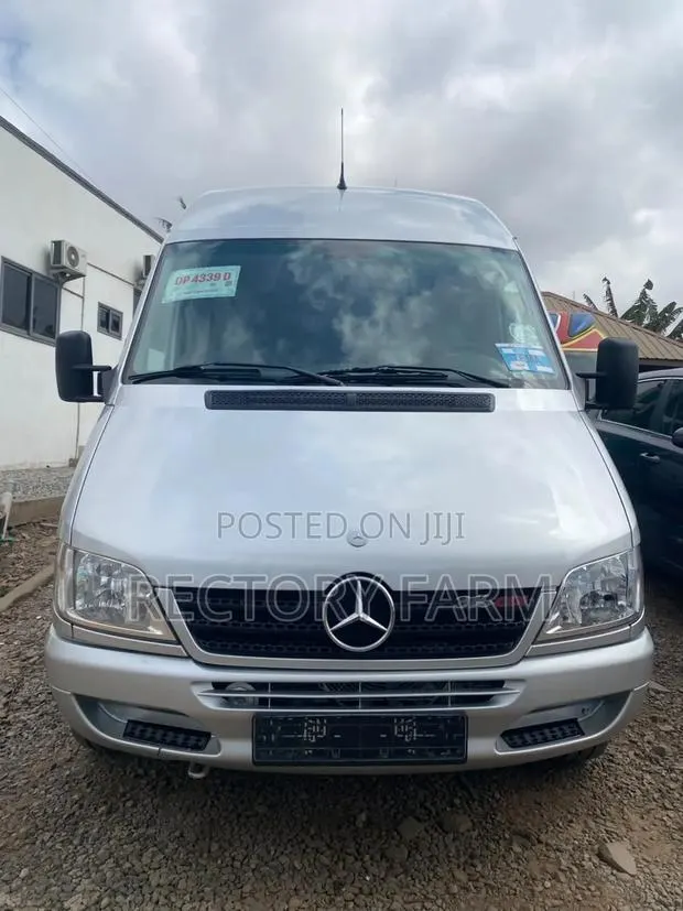 Mercedes-Benz Sprinter 2006 Silver · Photo 1