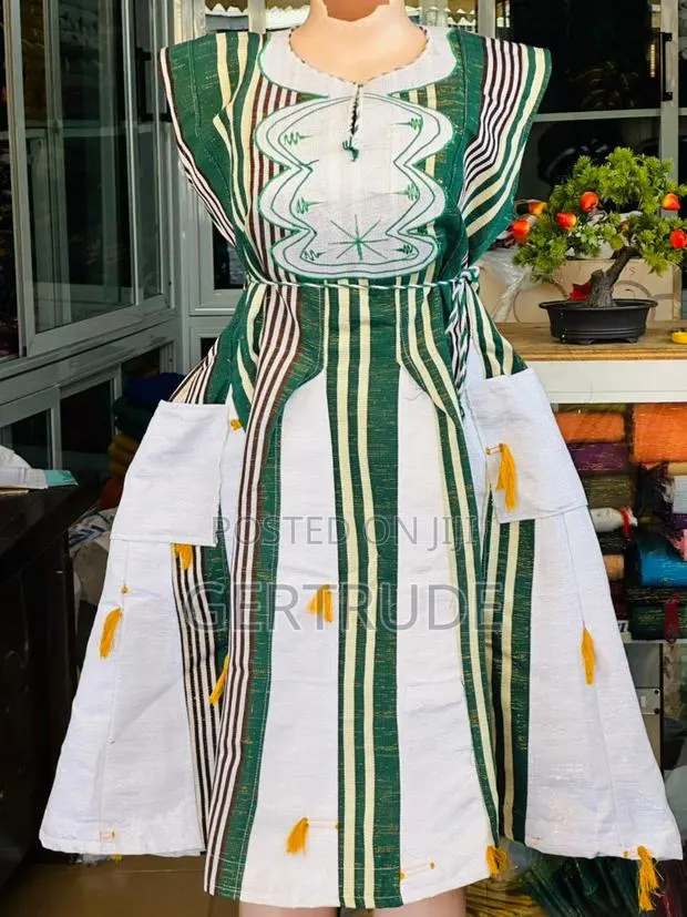 Ladies Fugu/Smock · Photo 1