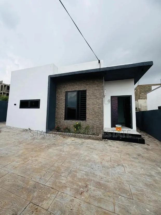 2bdrm Bungalow in East Legon Hills, Boundary Road Area for sale · Photo 1