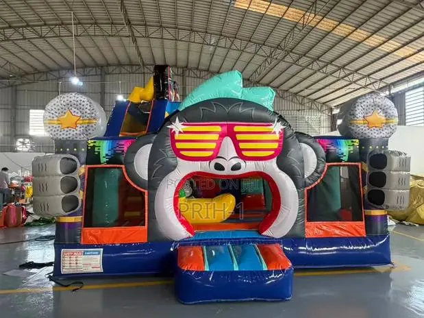 Bouncy Castles and Kids Party Decorations. · Photo 1