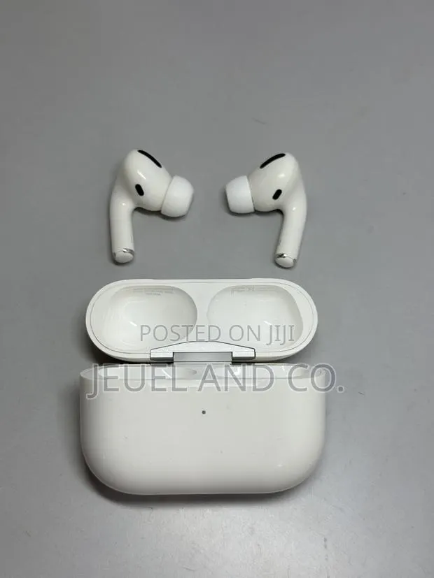 Original Apple Airpods Pro 1st Generation( Read Description) · Photo 1