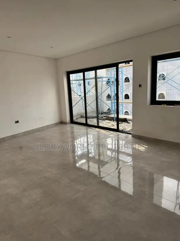 2bdrm Apartment in Dzorwulu for sale · Photo 1