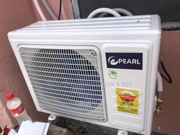 Air Condition Installer · Photo 1