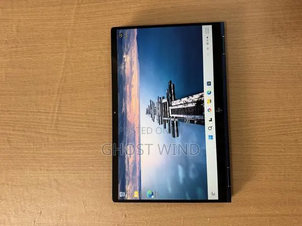 Laptop HP Dragonfly G1 16GB Intel Core i5 SSD 256GB · Photo 1