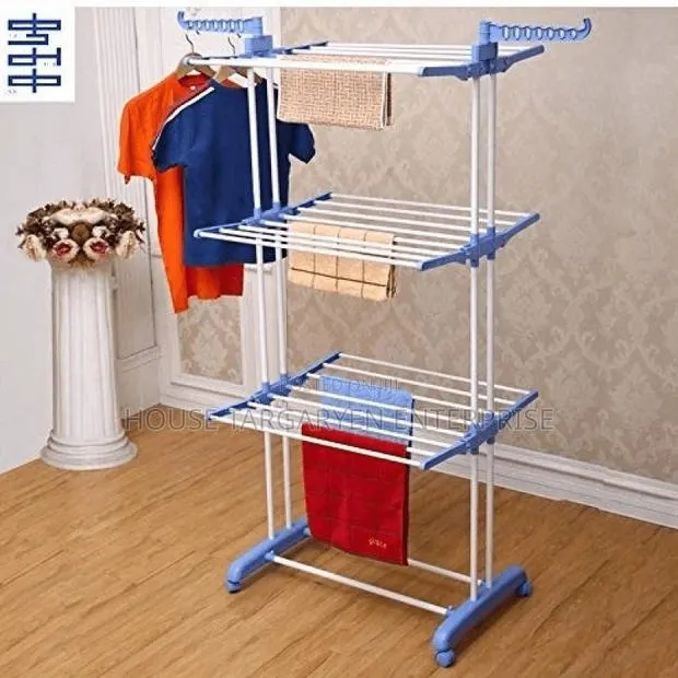 Three Layers Cloth Hanger · Photo 1