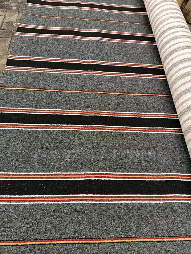 Strips Industrial Gray Carpet · Photo 1