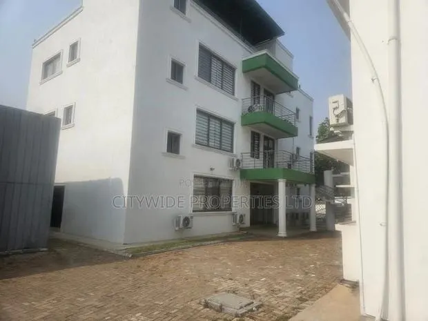 Office Building at Airport Residential · Photo 1