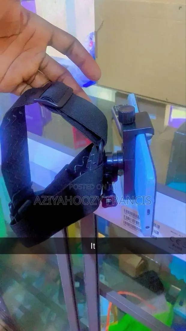 Head Straps · Photo 1