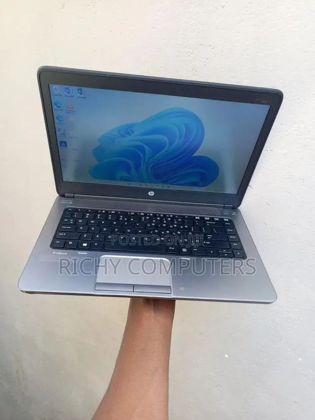 Laptop HP ProBook MT31 8GB AMD A4 HDD 500GB · Photo 1