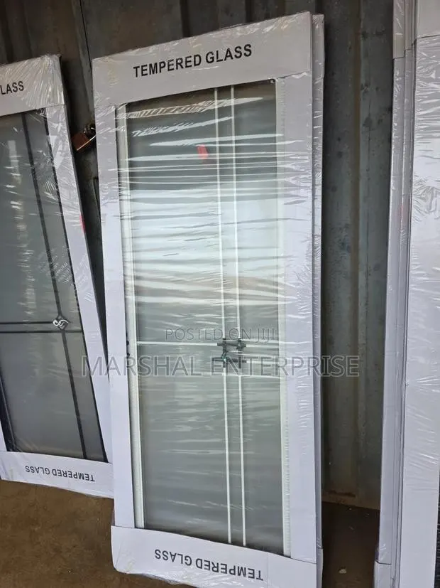 Double Glass Unbreakable Bathroom Door · Photo 1