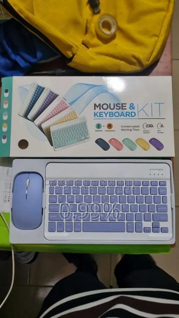 Ultra-Slim Wireless Rechargeable Mouse and Keyboard · Photo 1