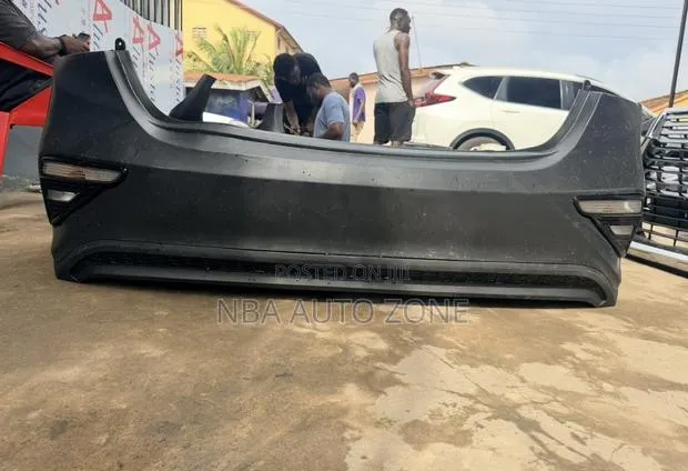 Kia Forte 2019-2021 Rear/ Back Bumper Complete · Photo 1
