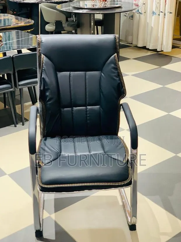 Pastors/ Visitors Chair · Photo 1