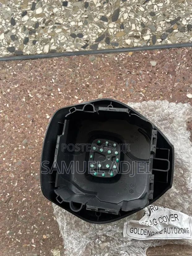 Honda Accord 2018 to 2022 AirBag Cover · Photo 1