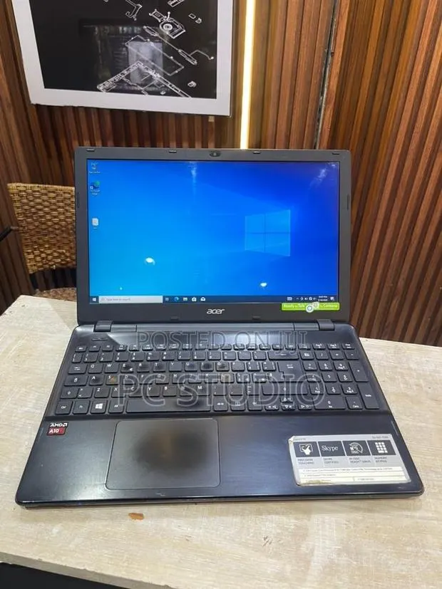 Laptop Acer Aspire E15 4GB AMD A10 HDD 500GB · Photo 1