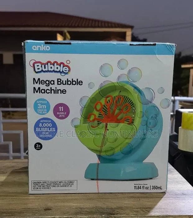 Mega Bubble Machine · Photo 3