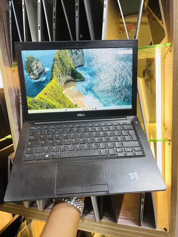 Laptop Dell Latitude 7320 8GB Intel Core i5 SSD 256GB · Photo 6