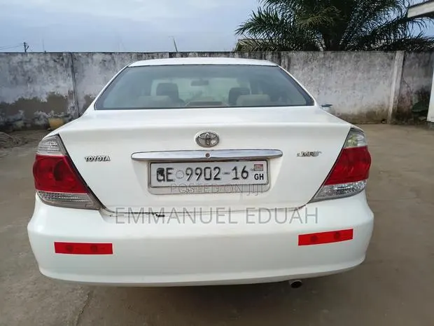 Toyota Camry 2006 White · Photo 1
