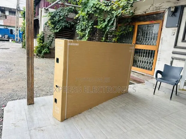 Brand New Skin 85 Inch Qled Q80c Smart Tv (2023)Ansi G Tv · Photo 1