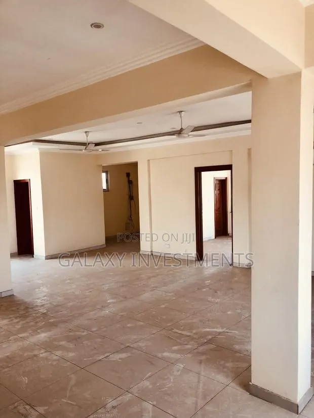 Office Space for Rent – Prime Convenient Location · Photo 1