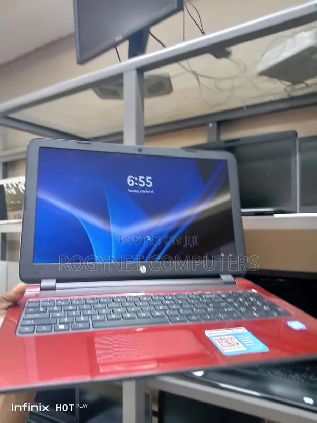 Laptop HP Stream Notebook 8GB Intel Pentium HDD 500GB · Photo 1