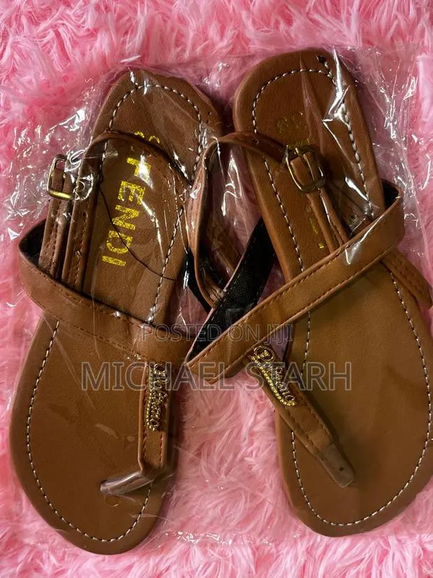 Ladies' Sandals, Slippers Shoes - Cute Sleek · Photo 1