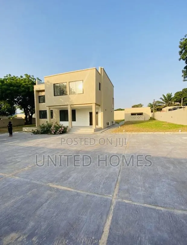 6bdrm House in Cantonments for rent · Photo 1