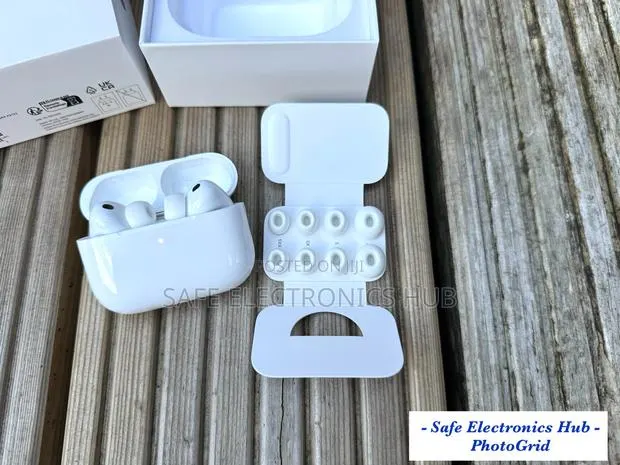 Airpods Pro 3 With Anc + Spatial Audio · Photo 1