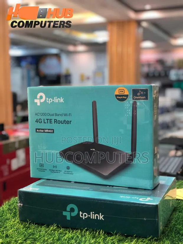 TP-Link Archer MR402 AC1200 Dual Band 4G LTE Mobile Router · Photo 1