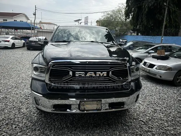Dodge RAM 1500 5.7 Petrol AWD 2018 Black