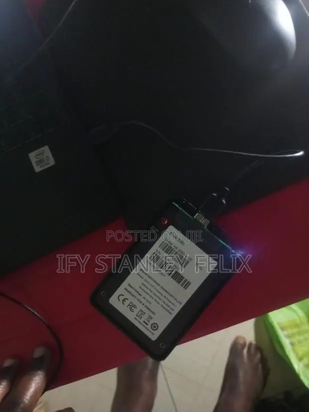 Data Recovery From Crashed/Dead Hard Drive and SSD · Photo 2