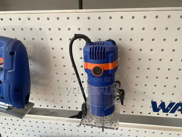 Wadfow Laminate Trimmer 500W WLT155001 · Photo 1