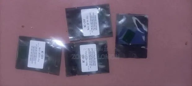 Canon Maintenance Cartridge Chip · Photo 1
