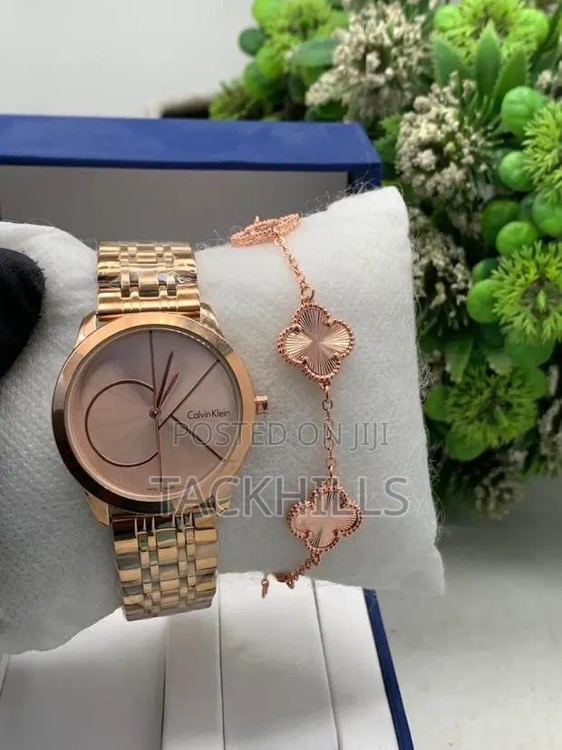 Ladies Watch and Bracelet · Photo 1