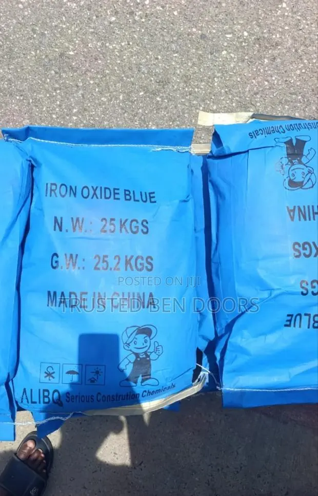 Blue Iron Oxide Color Pigment Powder for Concrete Blocks and Stamp · Photo 1