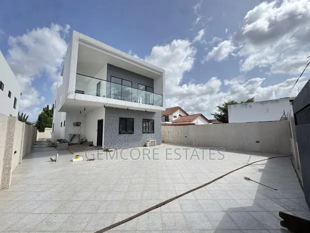 4bdrm House in East Legon, Adjiriganor for sale · Photo 1