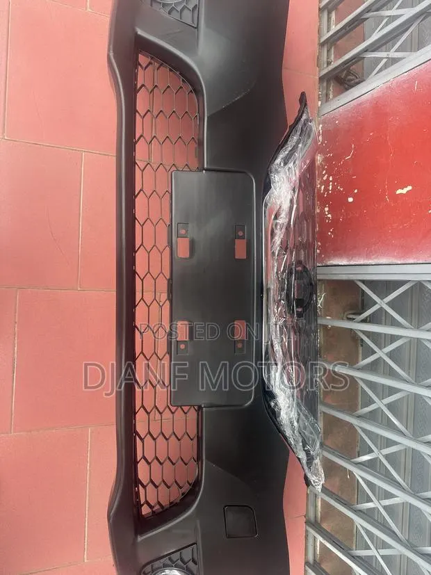Nissan Sentra 2016 Front Bumper Complete · Photo 1