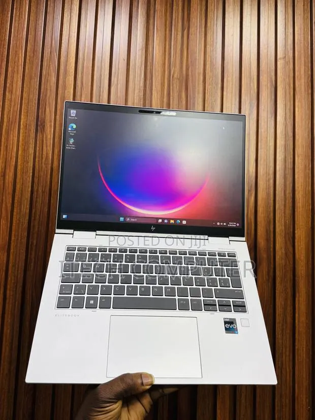 Laptop HP EliteBook x360 1040 G9 16GB Intel Core i7 SSD 512GB · Photo 1