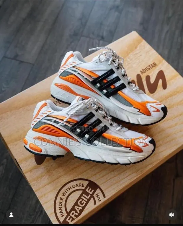 Adidas Adistar Jellyfish Sneaker · Photo 1
