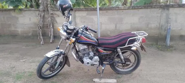 Apsonic AP125-30 2018 Black · Photo 1