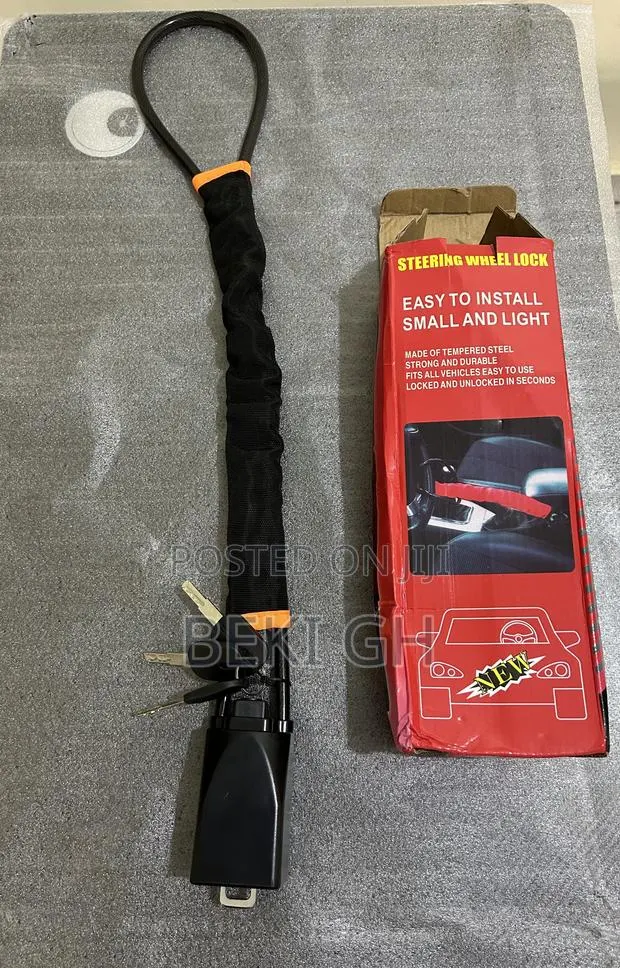 Steering Wheel Lock - Maximum Security, Minimum Effort · Photo 1
