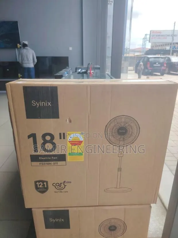Syinix 18" Premium Standing Fan (Fss18n-311) – 3-Speed High Airflow · Photo 1