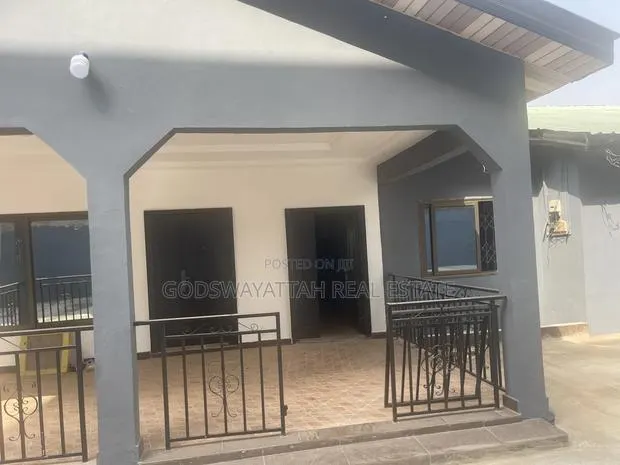 3bdrm House in East Legon, Adjiriganor for rent · Photo 1